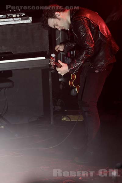 BLACK REBEL MOTORCYCLE CLUB - 2013-03-16 - PARIS - Le Trianon - Robert Levon Been